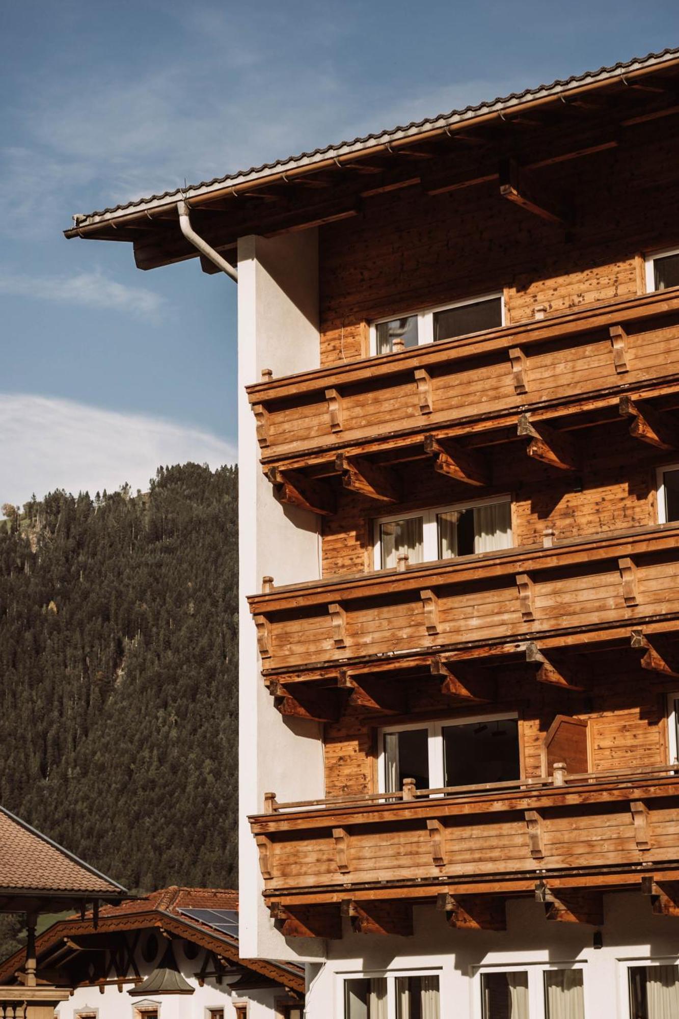 Lebe'Schlitters - Das Ferienapartmenthaus Im Zillertal Extérieur photo