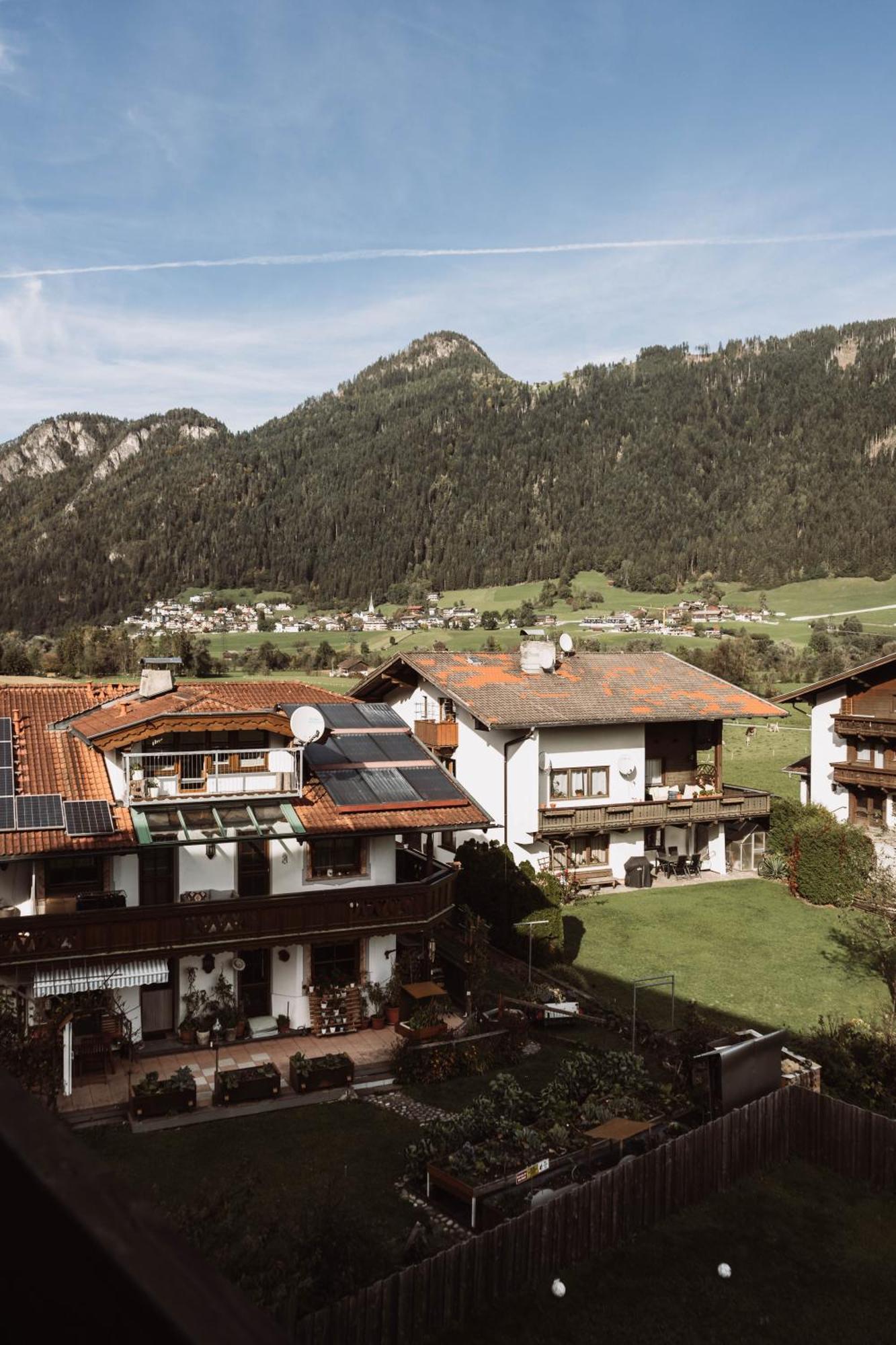 Lebe'Schlitters - Das Ferienapartmenthaus Im Zillertal Extérieur photo